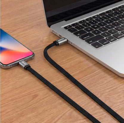 Cable Trenzado Magnético 100W USB C a USB C Maxell 2 Metros Carga Rápida Negro
